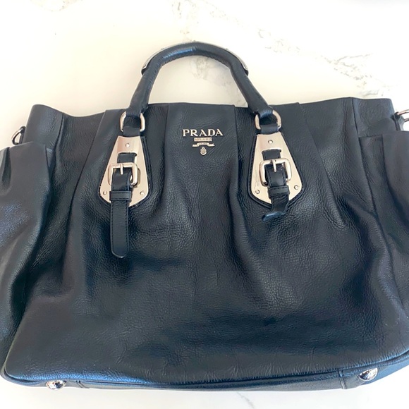 Prada pleated convertible leather bag - Picture 3 of 8